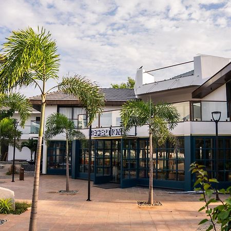 Mstays Ecr By Mirabilis Hotel Ченнаї Екстер'єр фото